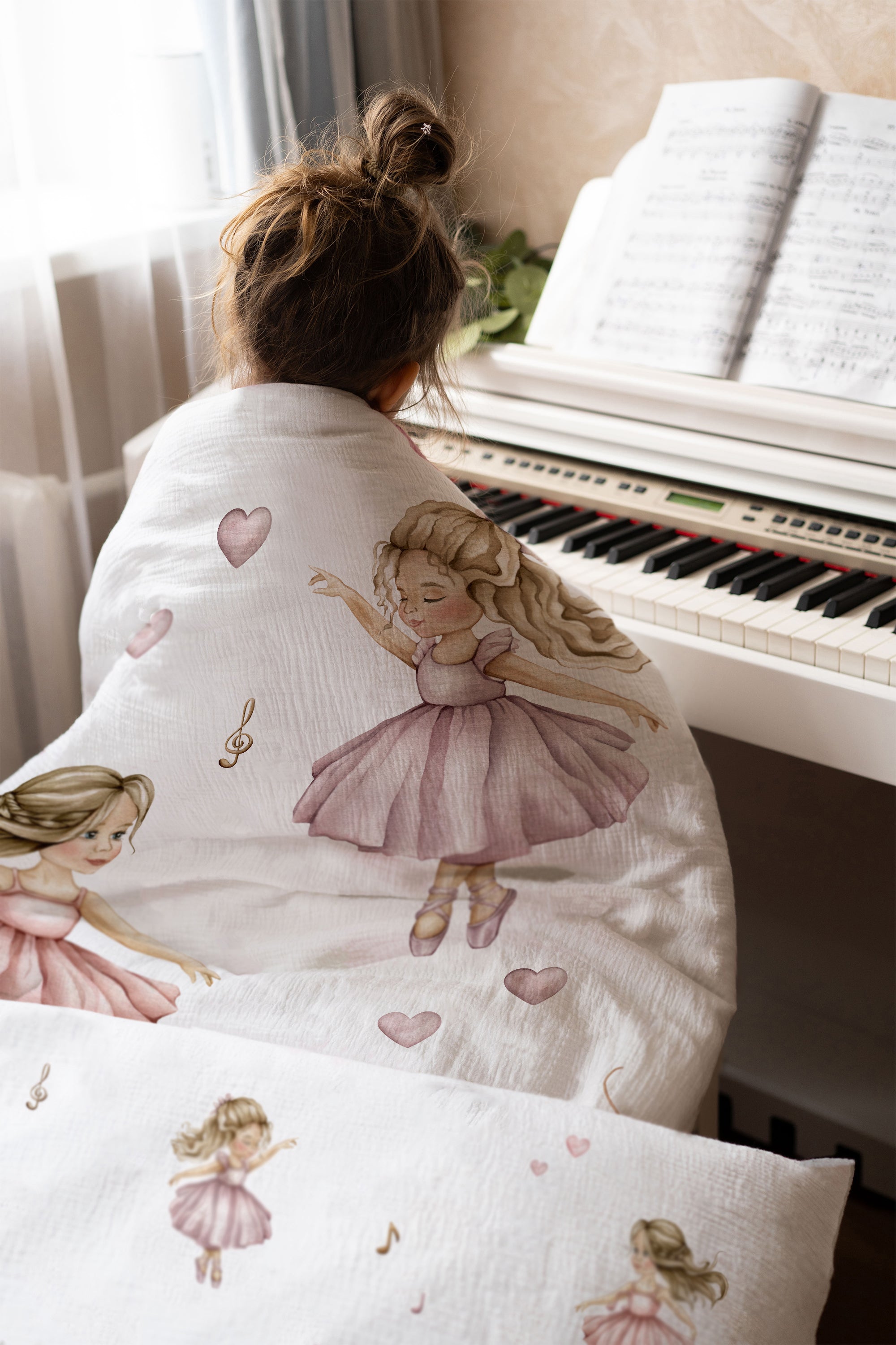 Dancer Duvet Cover and Pillowcase Set